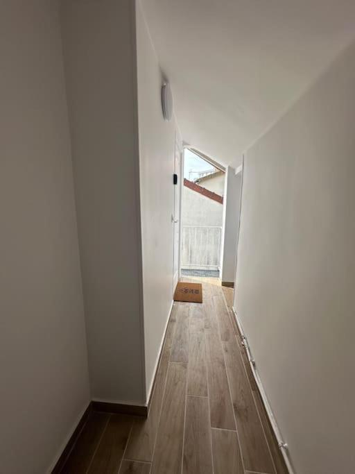 Charmante Studio Ligne 13 Tram 5 Saint Denis Pierrefitte-sur-Seine Exterior foto